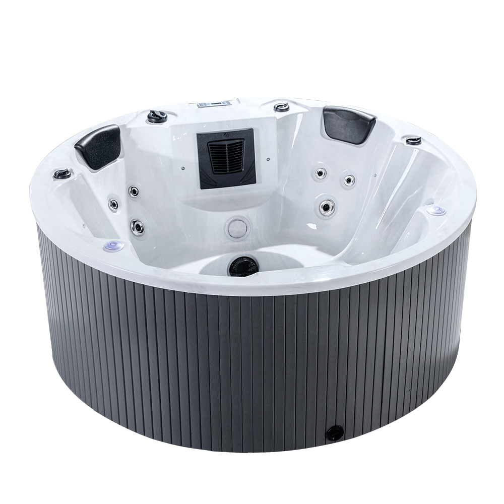 Wanna z hydromasażem dla 4 osó – Hot Tub recenzja i cena