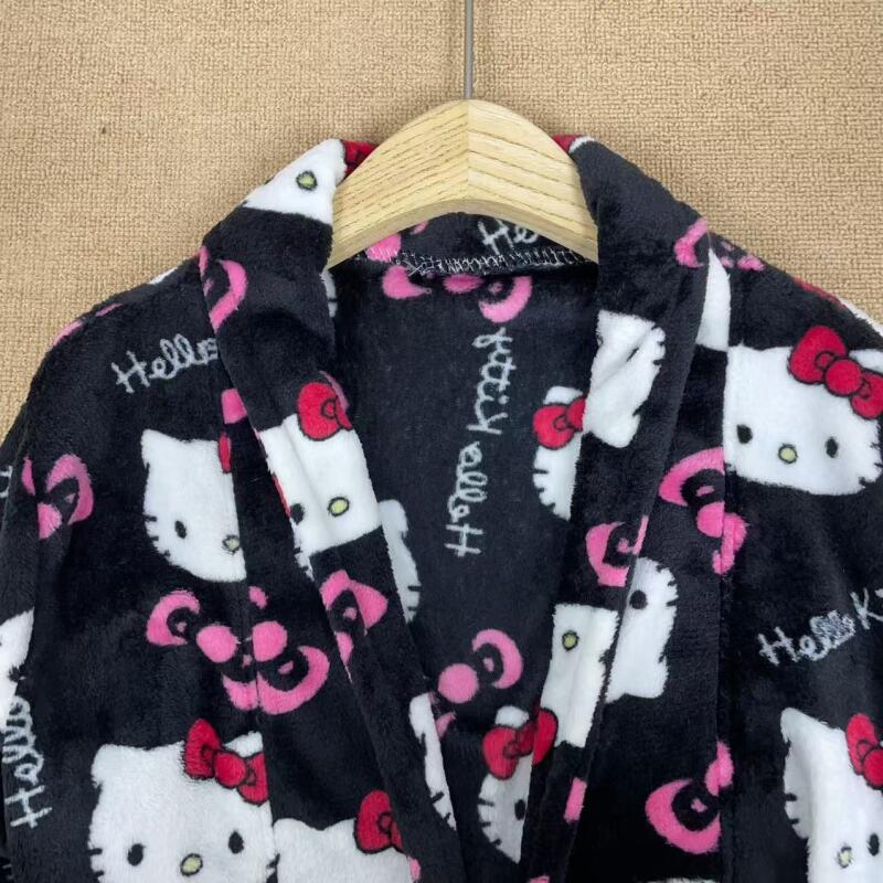 Koszula nocna Hello Kitty Nowa – Bathrobe recenzja i cena