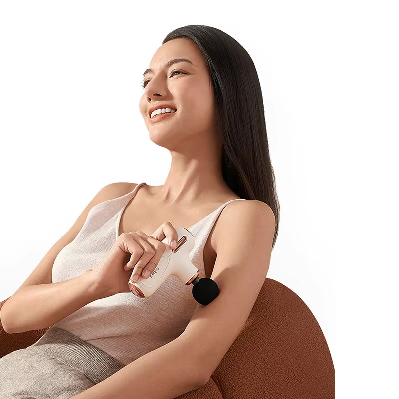 Mini podgrzewany pistolet do m – Massage Gun recenzja i cena